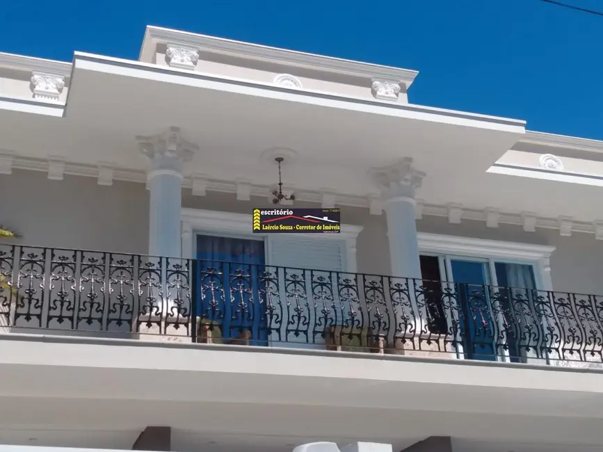 Casa com 6 quartos à venda, 502m2 em Valinhos - SP - imagem 4 Foto 4 de Casa com 6 quartos à venda, 502m2 em Valinhos - SP