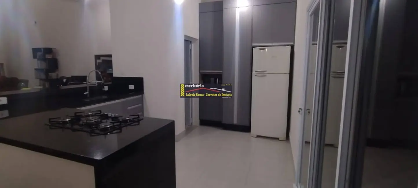 Foto 4 de Casa de Condomínio com 3 quartos à venda, 213m2 em Campinas - SP
