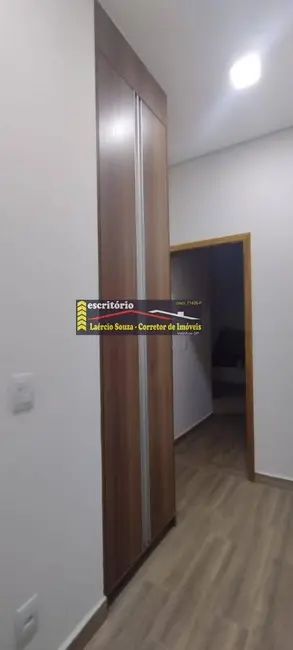 Foto 2 de Casa de Condomínio com 3 quartos à venda, 213m2 em Campinas - SP