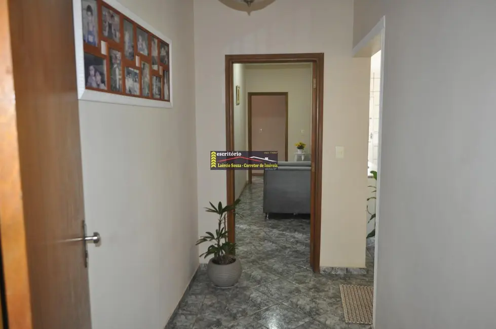 Foto 9 de Casa com 3 quartos à venda, 211m2 em Campinas - SP