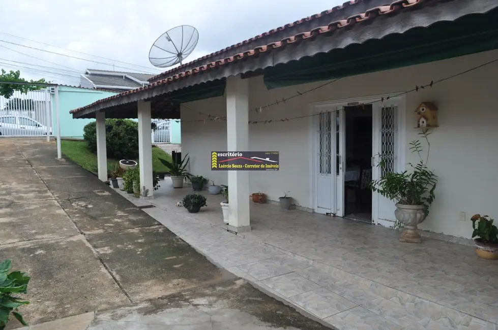 Foto 2 de Casa com 3 quartos à venda, 211m2 em Campinas - SP