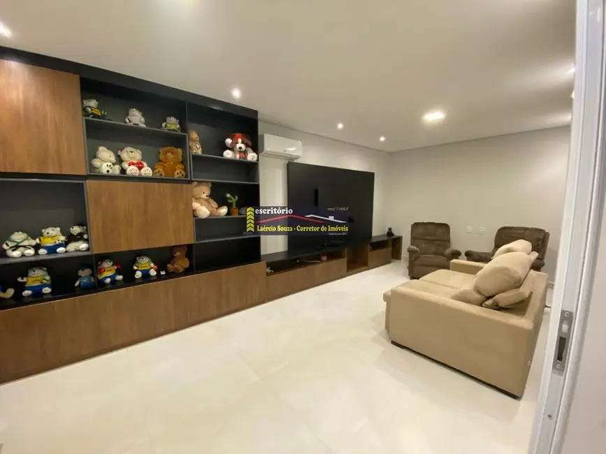 Foto 5 de Casa de Condomínio com 3 quartos à venda, 311m2 em Valinhos - SP