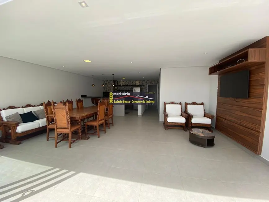 Foto 7 de Casa de Condomínio com 3 quartos à venda, 311m2 em Valinhos - SP