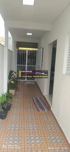 Foto 5 de Casa com 2 quartos à venda, 164m2 em Santo Andre - SP