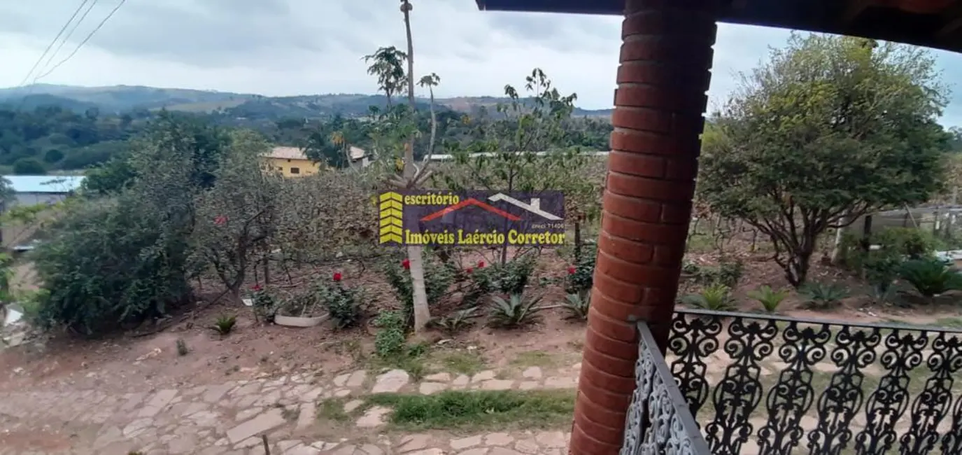 Sítio / Rancho com 3 quartos à venda, 200m2 em Vinhedo - SP - imagem 4 Foto 4 de Sítio / Rancho com 3 quartos à venda, 200m2 em Vinhedo - SP