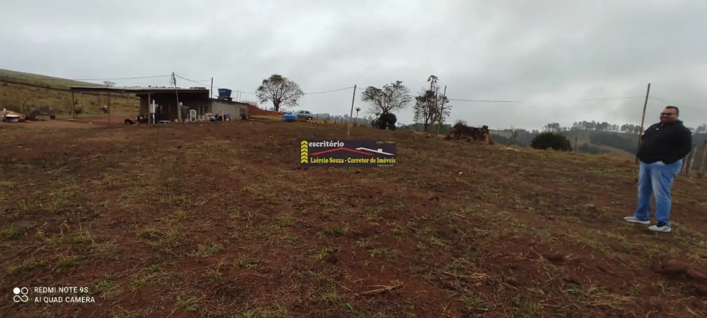 Sítio / Rancho com 2 quartos à venda, 90m2 em Tuiuti - SP - imagem 6 Foto 6 de Sítio / Rancho com 2 quartos à venda, 90m2 em Tuiuti - SP