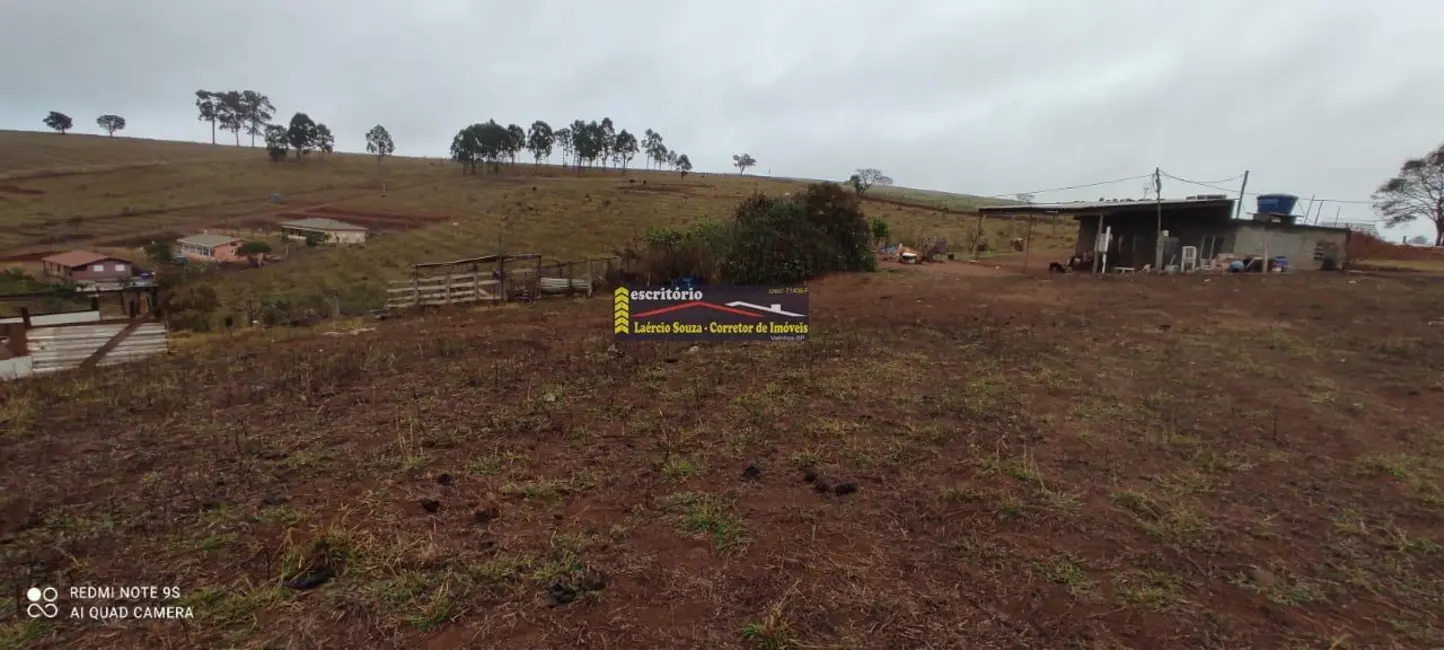 Sítio / Rancho com 2 quartos à venda, 90m2 em Tuiuti - SP - imagem 5 Foto 5 de Sítio / Rancho com 2 quartos à venda, 90m2 em Tuiuti - SP