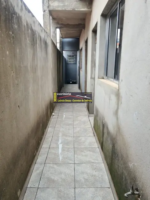 Prédio Inteiro à venda, 240m2 em Franco Da Rocha - SP - imagem 8 Foto 8 de Prédio Inteiro à venda, 240m2 em Franco Da Rocha - SP