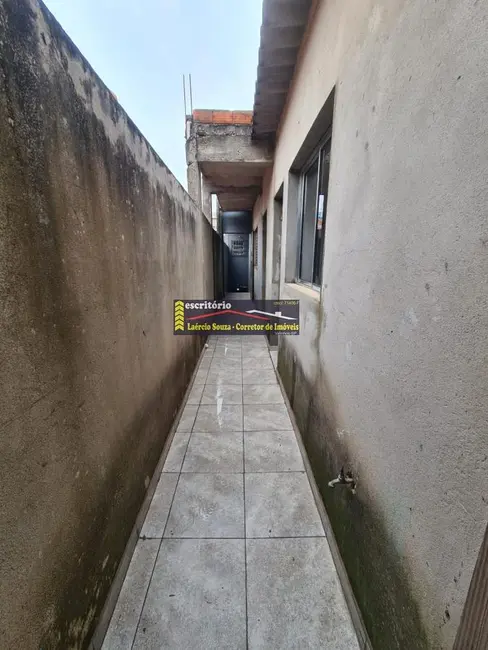 Prédio Inteiro à venda, 240m2 em Franco Da Rocha - SP - imagem 3 Foto 3 de Prédio Inteiro à venda, 240m2 em Franco Da Rocha - SP