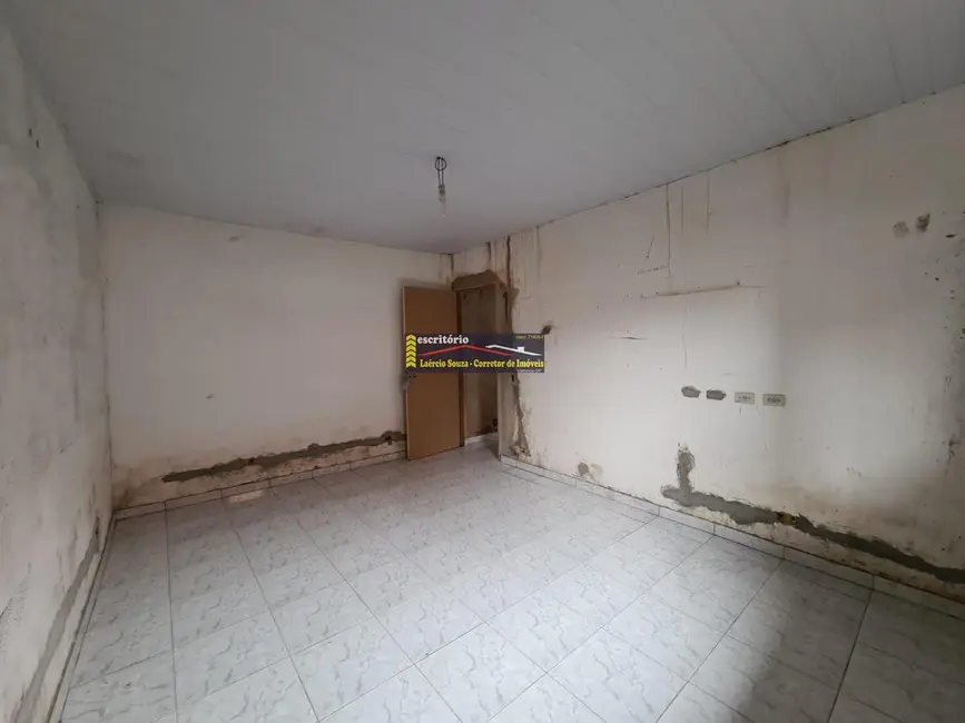 Prédio Inteiro à venda, 240m2 em Franco Da Rocha - SP - imagem 6 Foto 6 de Prédio Inteiro à venda, 240m2 em Franco Da Rocha - SP