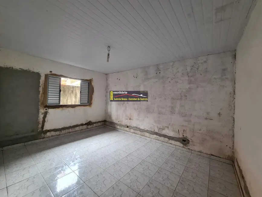 Prédio Inteiro à venda, 240m2 em Franco Da Rocha - SP - imagem 4 Foto 4 de Prédio Inteiro à venda, 240m2 em Franco Da Rocha - SP