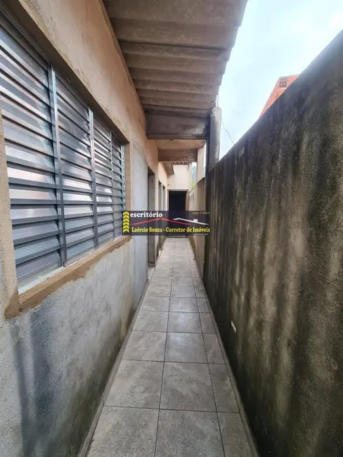 Prédio Inteiro à venda, 240m2 em Franco Da Rocha - SP - imagem 7 Foto 7 de Prédio Inteiro à venda, 240m2 em Franco Da Rocha - SP