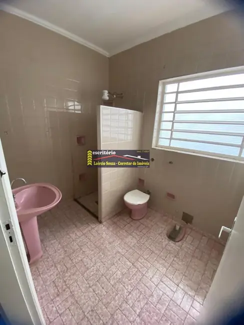 Foto 2 de Casa com 3 quartos à venda, 174m2 em Campinas - SP