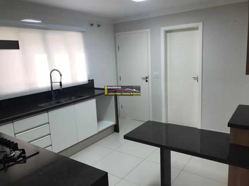 Casa de Condomínio com 4 quartos à venda, 280m2 em Campinas - SP - imagem 8 Foto 8 de Casa de Condomínio com 4 quartos à venda, 280m2 em Campinas - SP