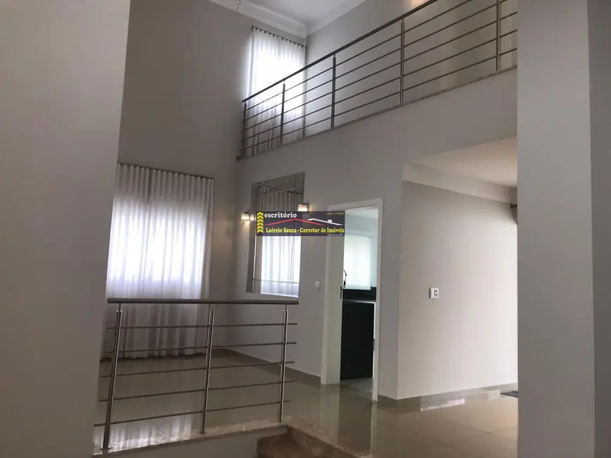 Casa de Condomínio com 4 quartos à venda, 280m2 em Campinas - SP - imagem 9 Foto 9 de Casa de Condomínio com 4 quartos à venda, 280m2 em Campinas - SP