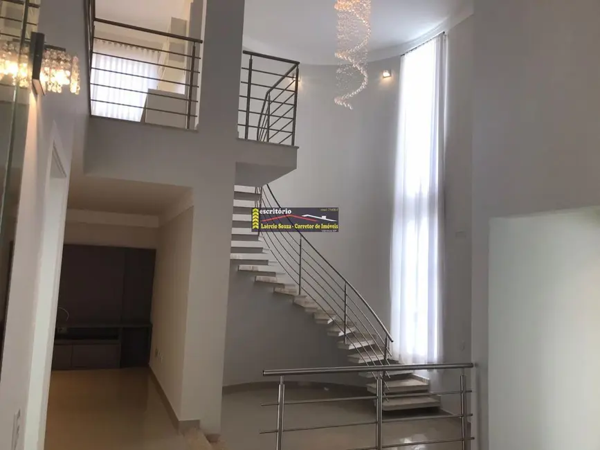 Casa de Condomínio com 4 quartos à venda, 280m2 em Campinas - SP - imagem 4 Foto 4 de Casa de Condomínio com 4 quartos à venda, 280m2 em Campinas - SP