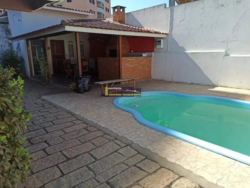 Casa com 3 quartos à venda, 206m2 em Valinhos - SP - imagem 5 Foto 5 de Casa com 3 quartos à venda, 206m2 em Valinhos - SP