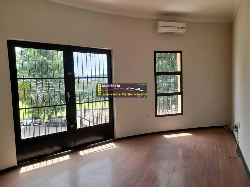 Armazém / Galpão para alugar, 480m2 em Valinhos - SP - imagem 8 Foto 8 de Armazém / Galpão para alugar, 480m2 em Valinhos - SP