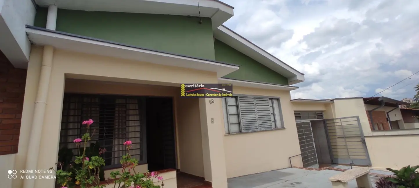 Casa com 3 quartos à venda, 153m2 em Valinhos - SP - imagem 3 Foto 3 de Casa com 3 quartos à venda, 153m2 em Valinhos - SP