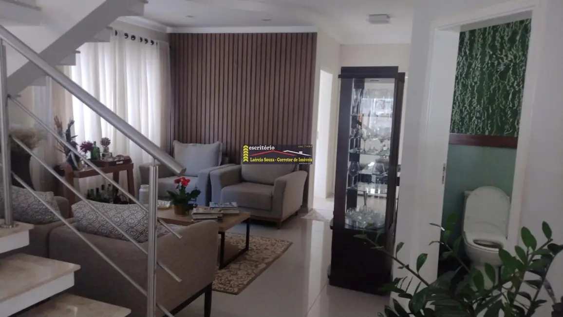 Casa de Condomínio com 4 quartos à venda, 300m2 em Valinhos - SP - imagem 5 Foto 5 de Casa de Condomínio com 4 quartos à venda, 300m2 em Valinhos - SP