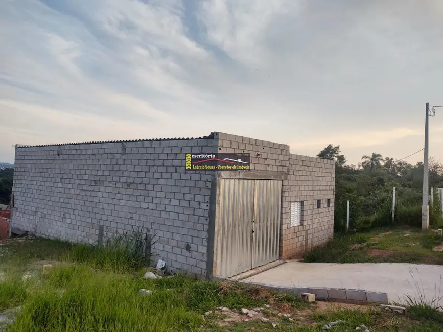 Armazém / Galpão à venda, 140m2 em Valinhos - SP - imagem 3 Foto 3 de Armazém / Galpão à venda, 140m2 em Valinhos - SP