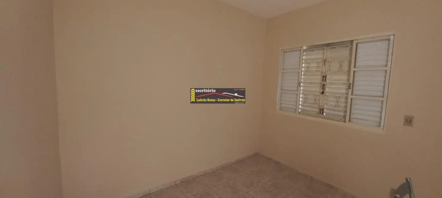 Casa com 2 quartos à venda, 90m2 em Valinhos - SP - imagem 3 Foto 3 de Casa com 2 quartos à venda, 90m2 em Valinhos - SP