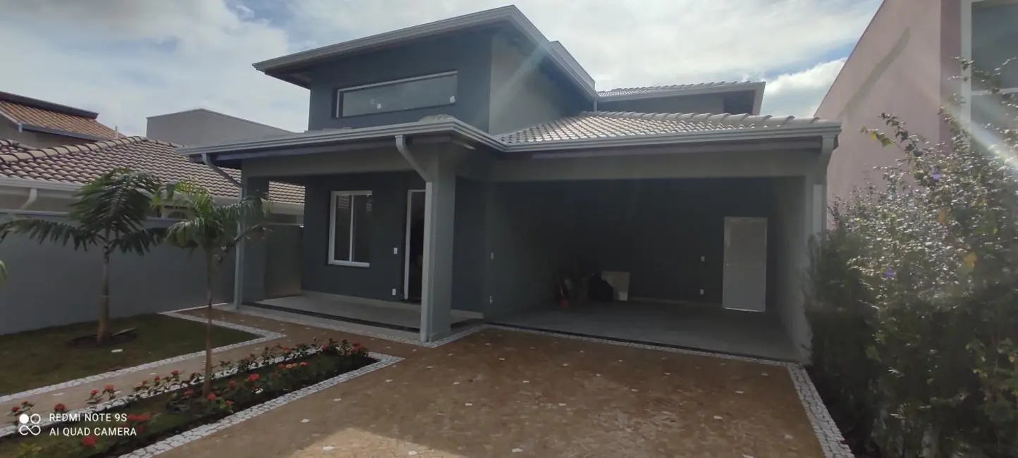 Casa de Condomínio com 3 quartos à venda, 153m2 em Valinhos - SP - imagem 4 Foto 4 de Casa de Condomínio com 3 quartos à venda, 153m2 em Valinhos - SP