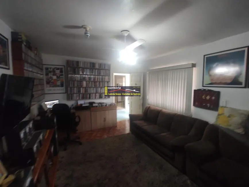 Foto 4 de Casa com 2 quartos à venda, 139m2 em Valinhos - SP