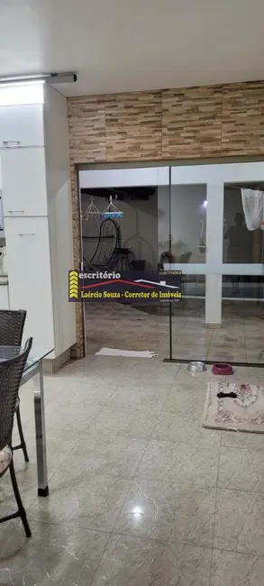 Casa com 3 quartos à venda, 400m2 em Valinhos - SP - imagem 9 Foto 9 de Casa com 3 quartos à venda, 400m2 em Valinhos - SP