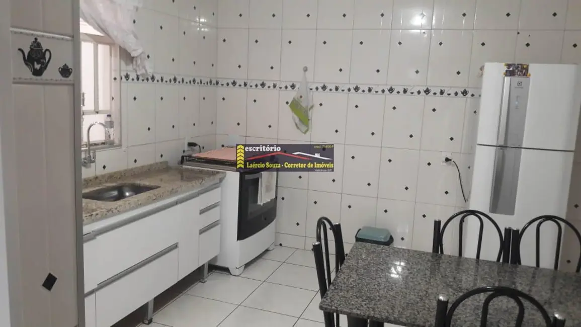 Foto 3 de Casa com 2 quartos à venda, 184m2 em Valinhos - SP