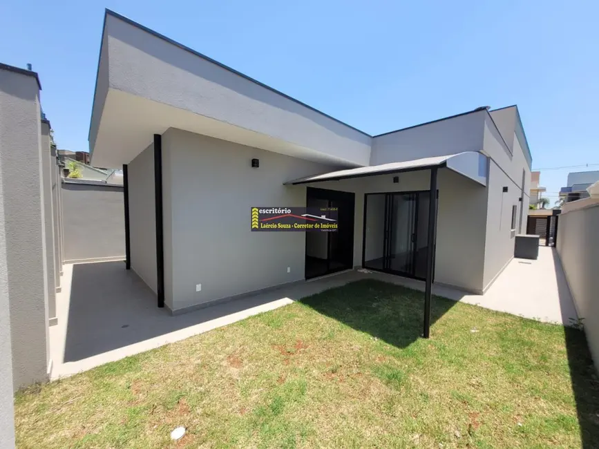 Foto 2 de Casa de Condomínio com 3 quartos à venda, 161m2 em Valinhos - SP