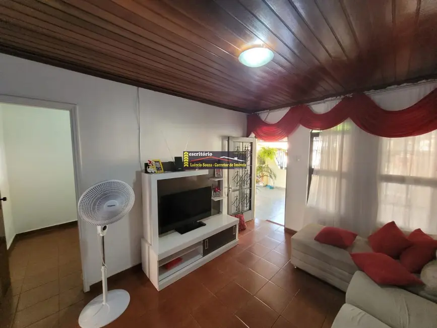 Casa com 3 quartos à venda, 170m2 em Valinhos - SP - imagem 8 Foto 8 de Casa com 3 quartos à venda, 170m2 em Valinhos - SP