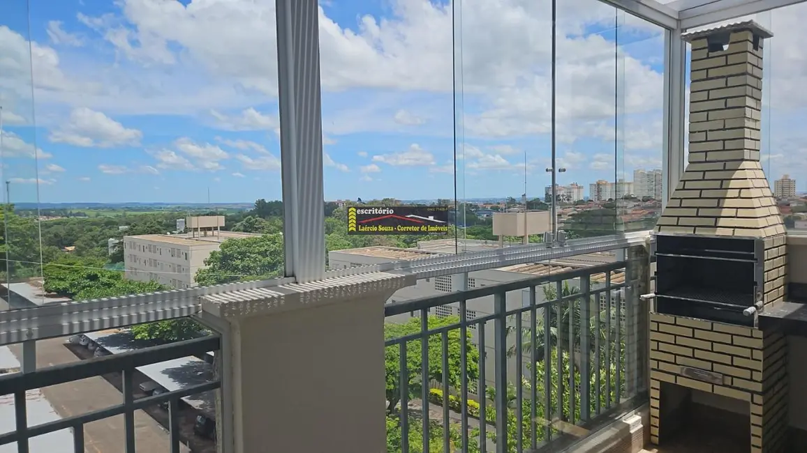 Foto 2 de Apartamento com 3 quartos à venda, 97m2 em Campinas - SP