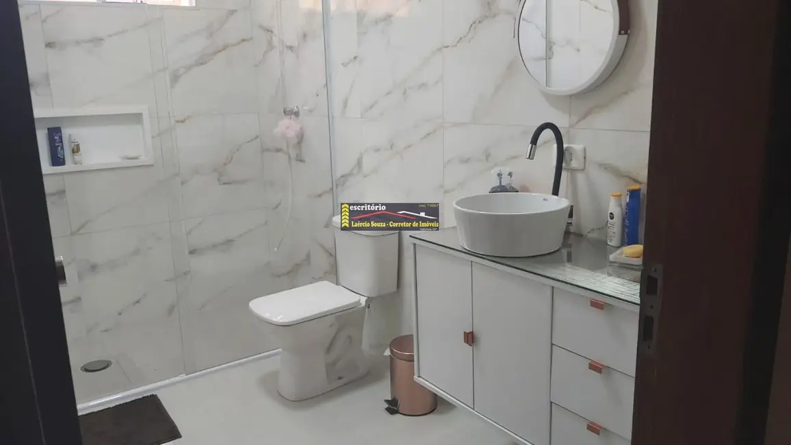 Foto 3 de Casa com 3 quartos à venda, 198m2 em Valinhos - SP