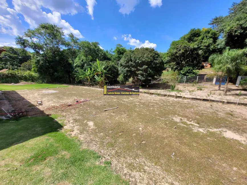 Chácara com 2 quartos à venda, 200m2 em Valinhos - SP - imagem 7 Foto 7 de Chácara com 2 quartos à venda, 200m2 em Valinhos - SP