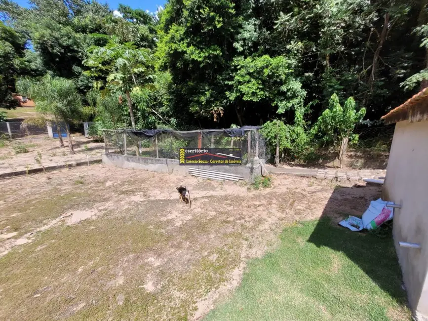 Chácara com 2 quartos à venda, 200m2 em Valinhos - SP - imagem 8 Foto 8 de Chácara com 2 quartos à venda, 200m2 em Valinhos - SP