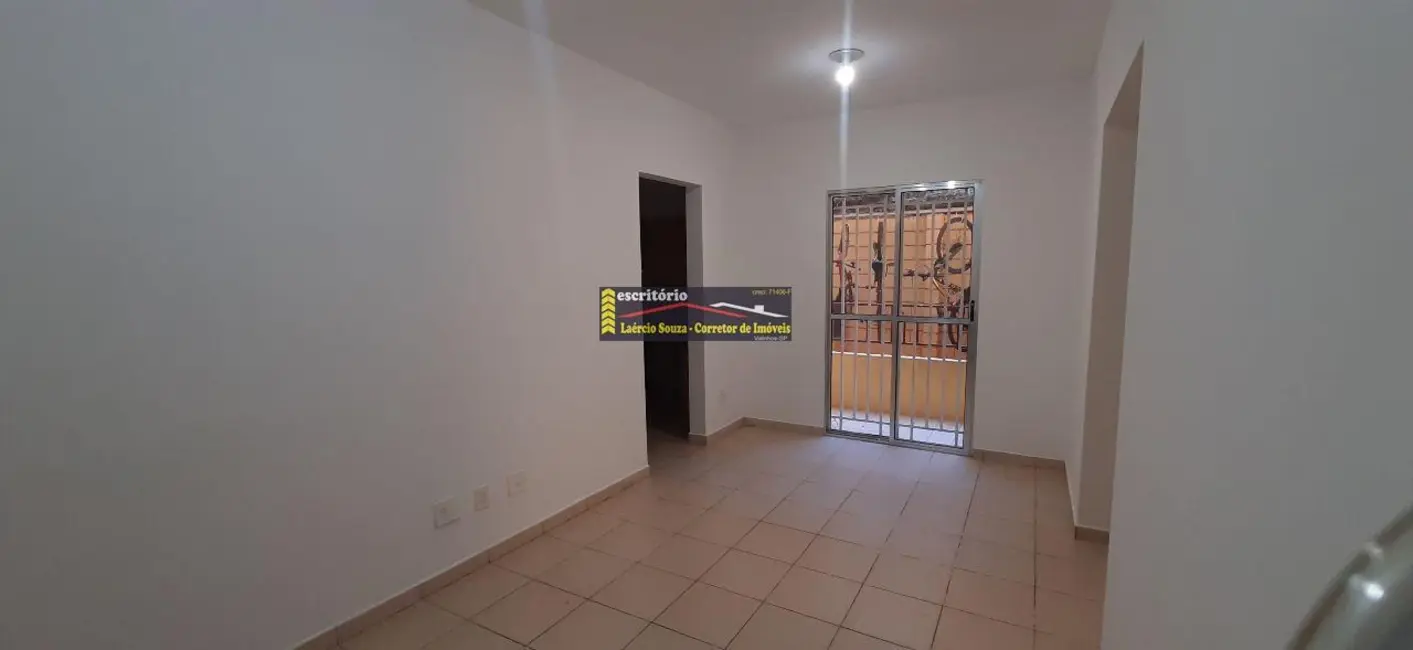 Foto 8 de Apartamento com 3 quartos à venda, 63m2 em Valinhos - SP