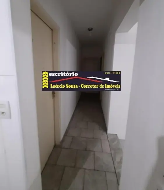 Casa com 3 quartos à venda, 265m2 em Valinhos - SP - imagem 8 Foto 8 de Casa com 3 quartos à venda, 265m2 em Valinhos - SP