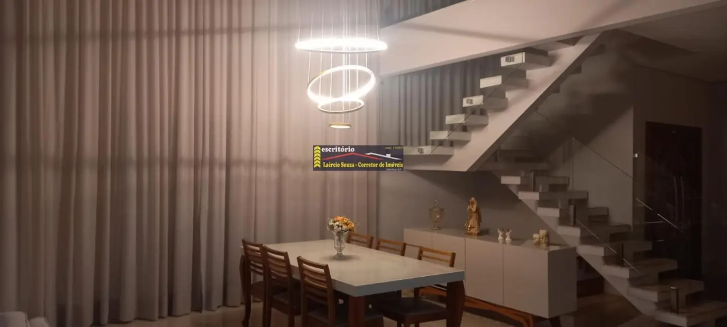 Casa com 4 quartos à venda, 240m2 em Indaiatuba - SP - imagem 3 Foto 3 de Casa com 4 quartos à venda, 240m2 em Indaiatuba - SP