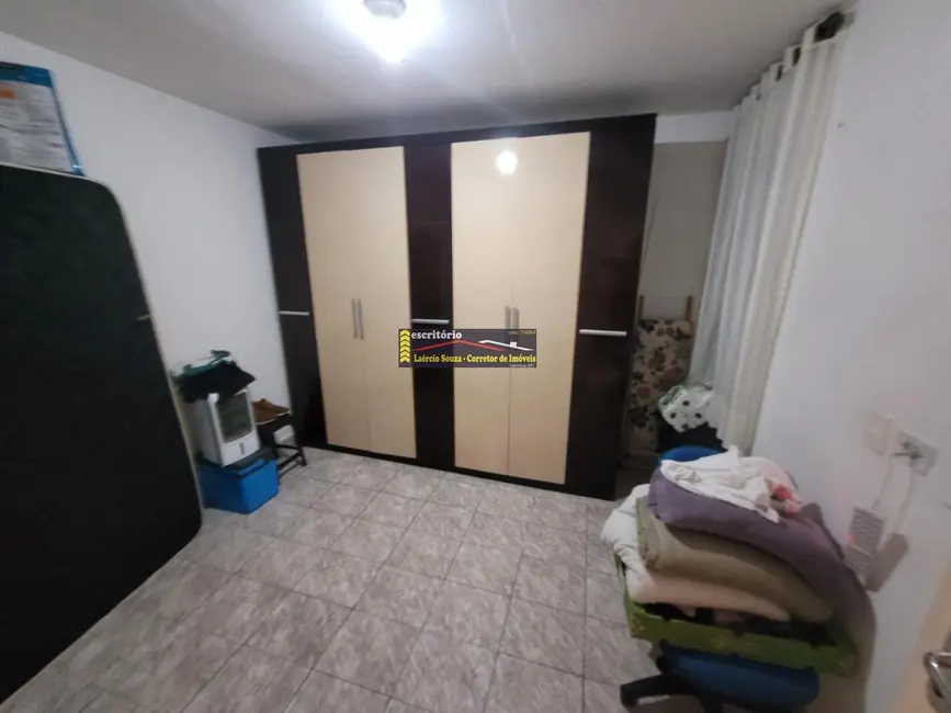 Foto 9 de Casa com 4 quartos à venda, 173m2 em Valinhos - SP