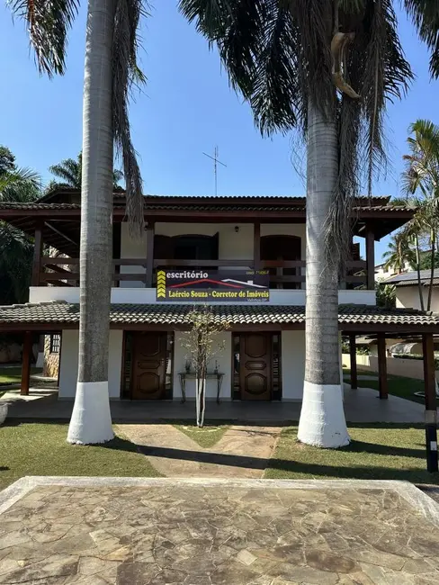 Foto 8 de Casa de Condomínio com 4 quartos para alugar, 600m2 em Valinhos - SP