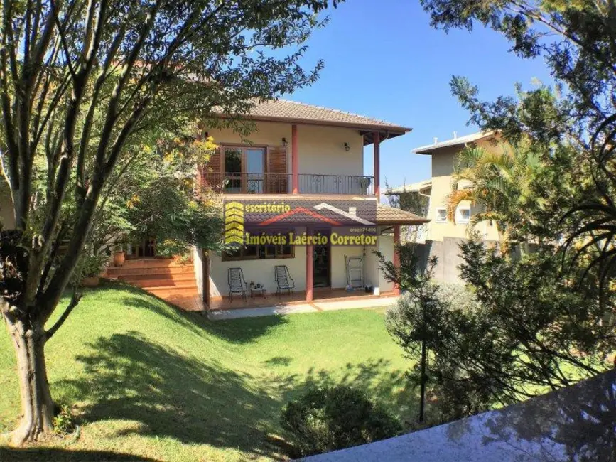 Casa de Condomínio com 4 quartos para alugar, 380m2 em Valinhos - SP - imagem 7 Foto 7 de Casa de Condomínio com 4 quartos para alugar, 380m2 em Valinhos - SP