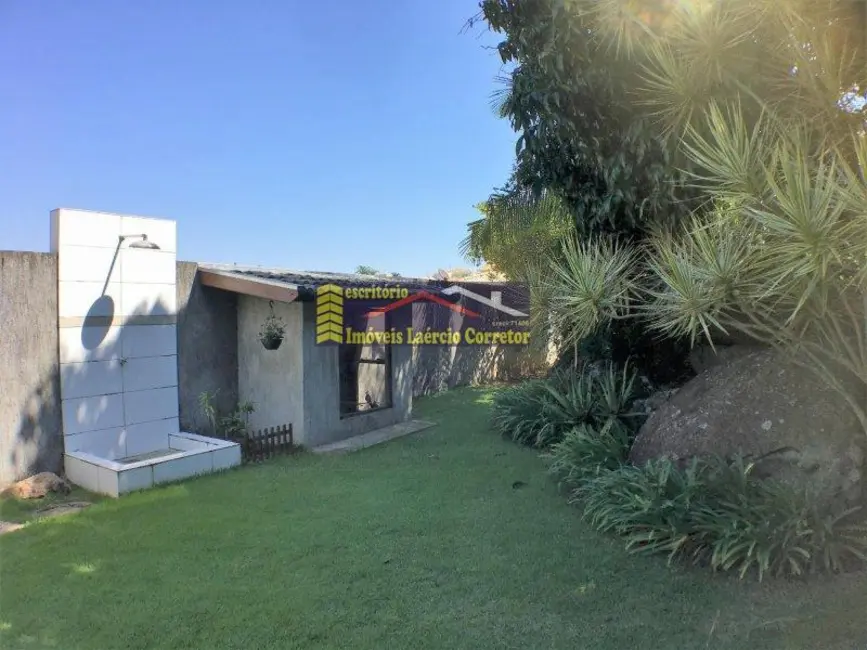 Casa de Condomínio com 4 quartos para alugar, 380m2 em Valinhos - SP - imagem 3 Foto 3 de Casa de Condomínio com 4 quartos para alugar, 380m2 em Valinhos - SP