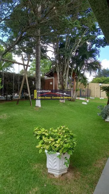 Foto 1 de Casa com 3 quartos à venda, 374m2 em Tuiuti - SP