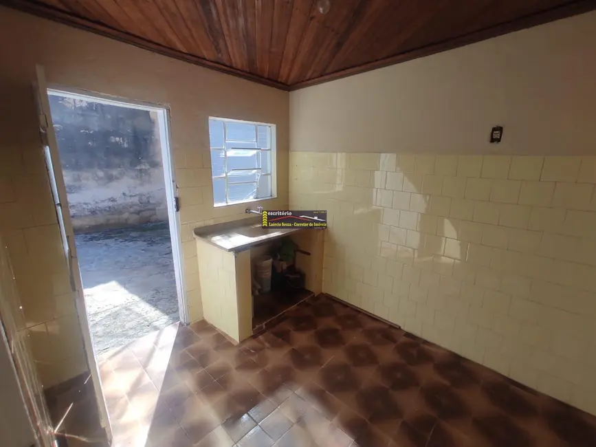 Casa com 2 quartos à venda, 120m2 em Valinhos - SP - imagem 7 Foto 7 de Casa com 2 quartos à venda, 120m2 em Valinhos - SP