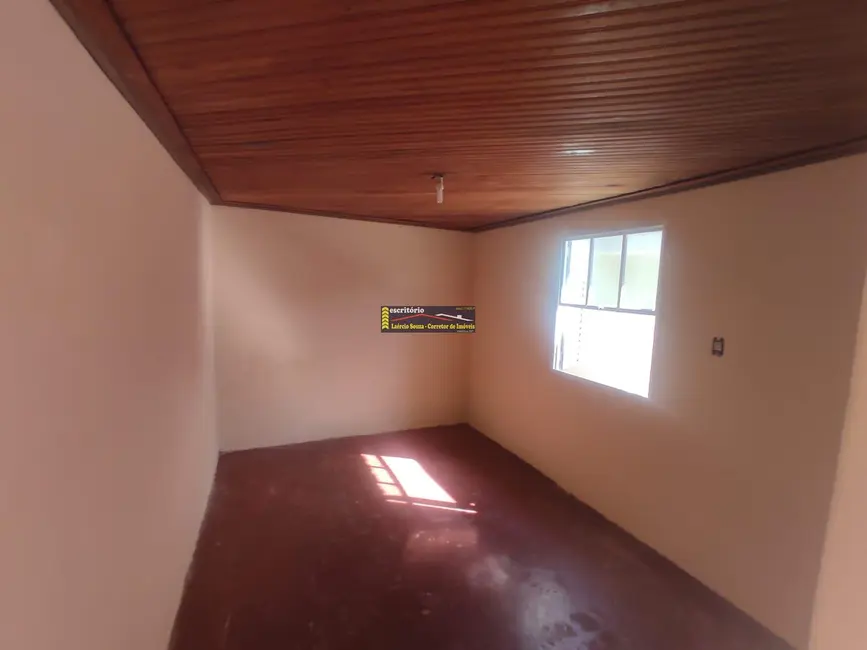 Casa com 2 quartos à venda, 120m2 em Valinhos - SP - imagem 9 Foto 9 de Casa com 2 quartos à venda, 120m2 em Valinhos - SP