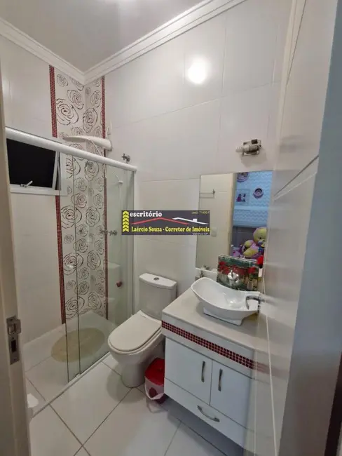 Casa de Condomínio com 3 quartos à venda, 166m2 em Valinhos - SP - imagem 9 Foto 9 de Casa de Condomínio com 3 quartos à venda, 166m2 em Valinhos - SP