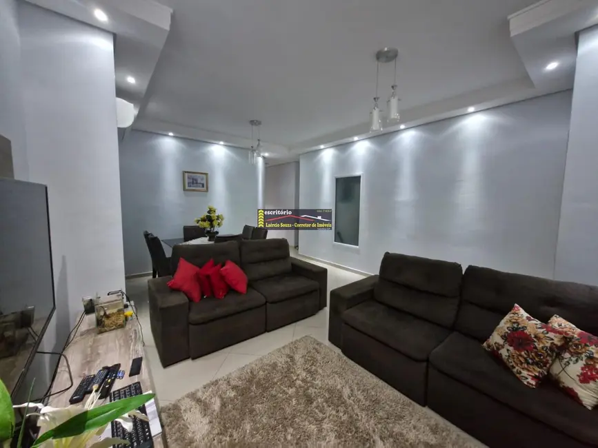 Casa de Condomínio com 3 quartos à venda, 166m2 em Valinhos - SP - imagem 5 Foto 5 de Casa de Condomínio com 3 quartos à venda, 166m2 em Valinhos - SP