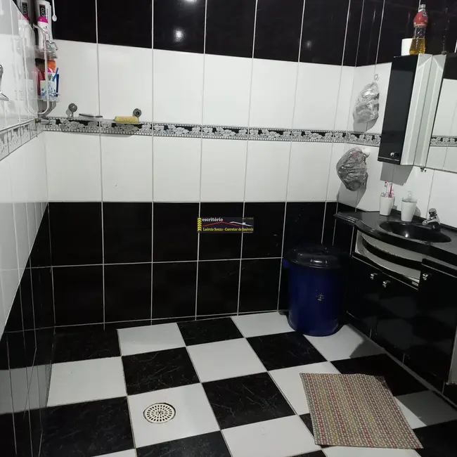 Foto 9 de Casa com 3 quartos à venda, 200m2 em Vinhedo - SP