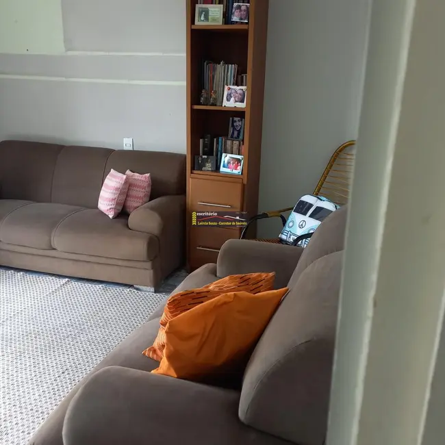 Foto 8 de Casa com 3 quartos à venda, 200m2 em Vinhedo - SP